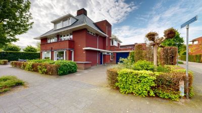 Eengezinswoning, geschakelde 2-onder-1-kapwoning Koninginnenpage 16 in Oosterhout