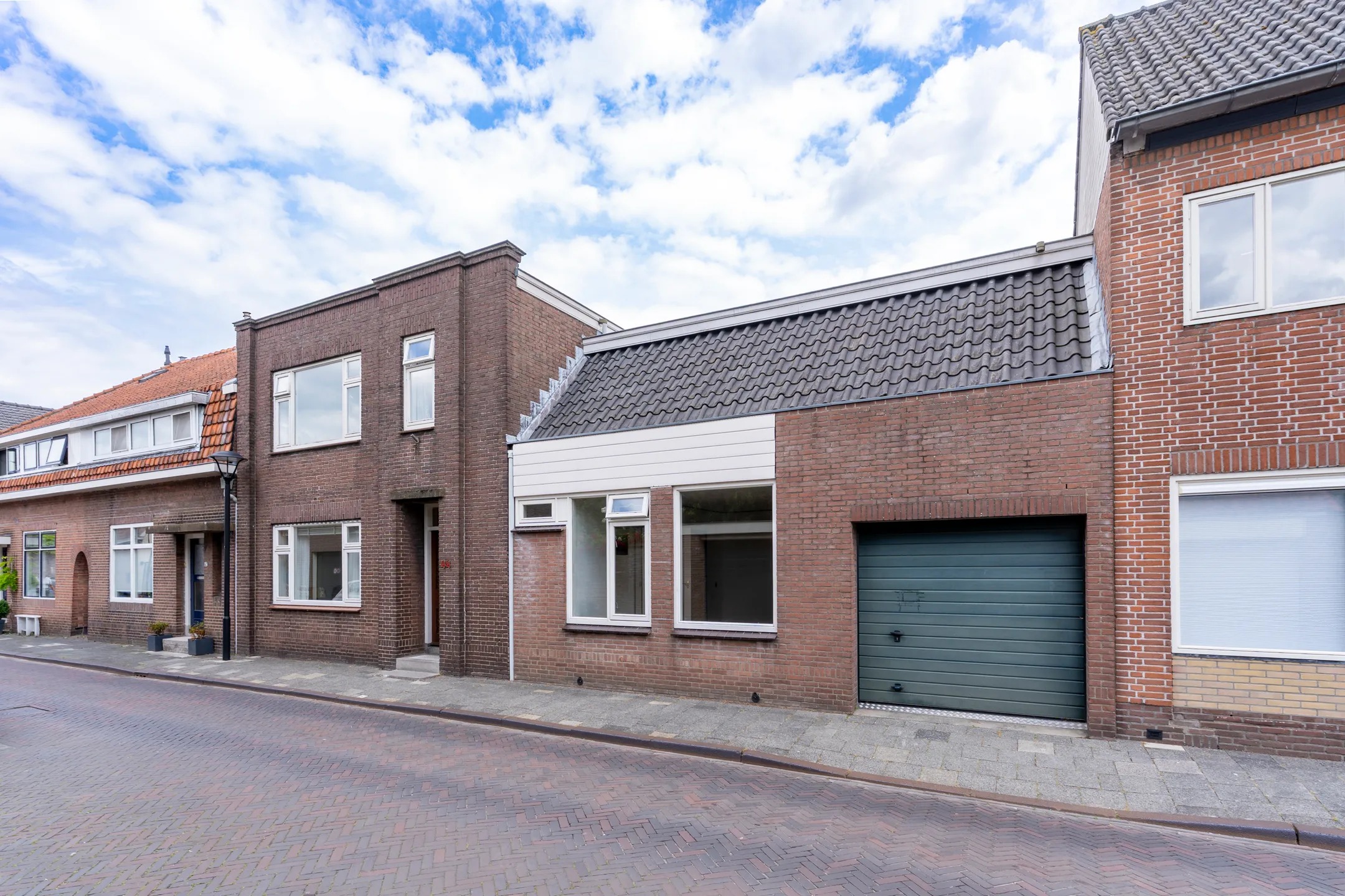 Tussenwoning Kerkstraat 44 in Vianen
