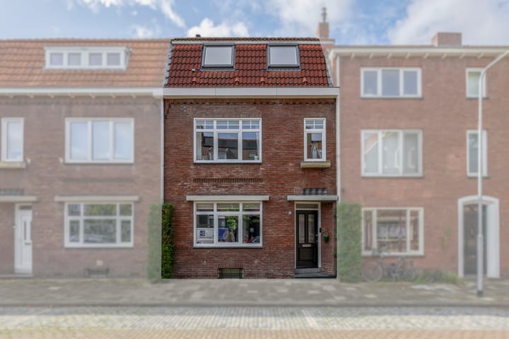 Eengezinswoning, tussenwoning Mariastraat 28 in Venlo