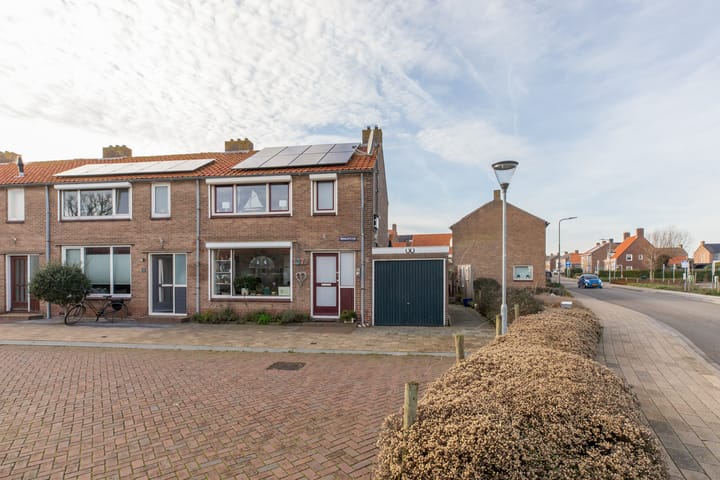 Hoekwoning Oranjeplein 17 Zoutelande