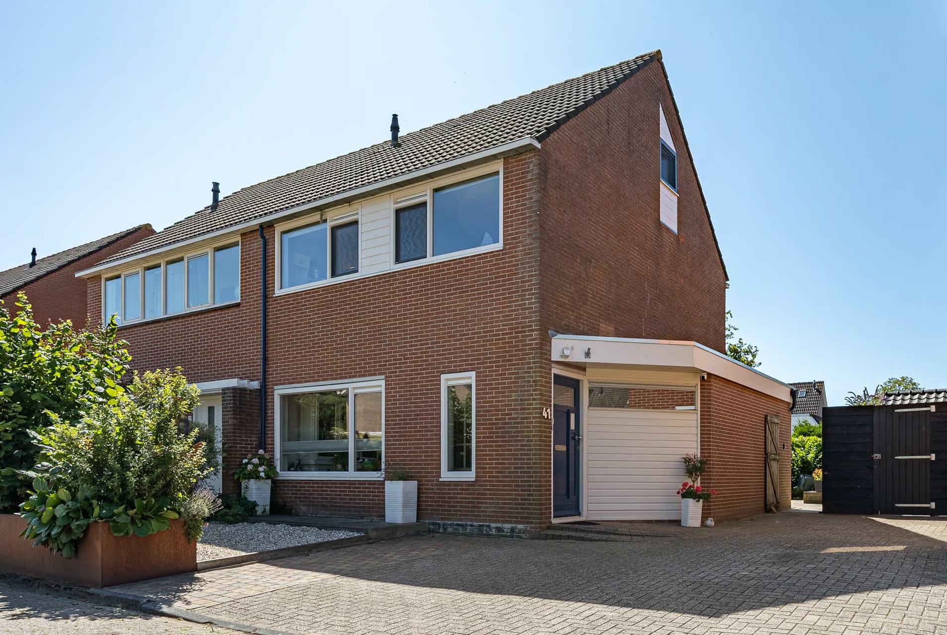 2-onder-1-kapwoning De Skeauwen 41 in Ureterp