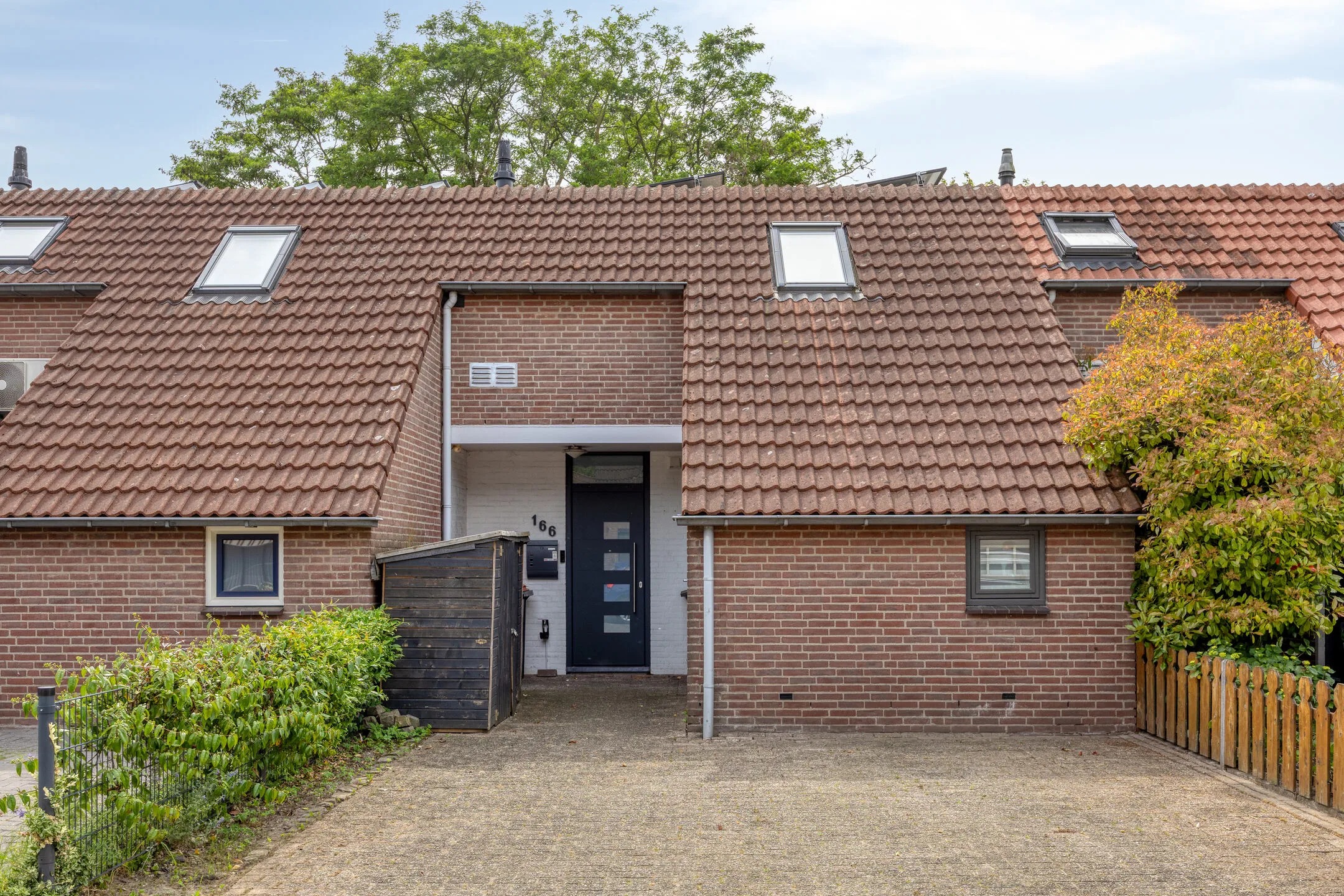 Tussenwoning Buurschappenlaan 166 in 's-Hertogenbosch