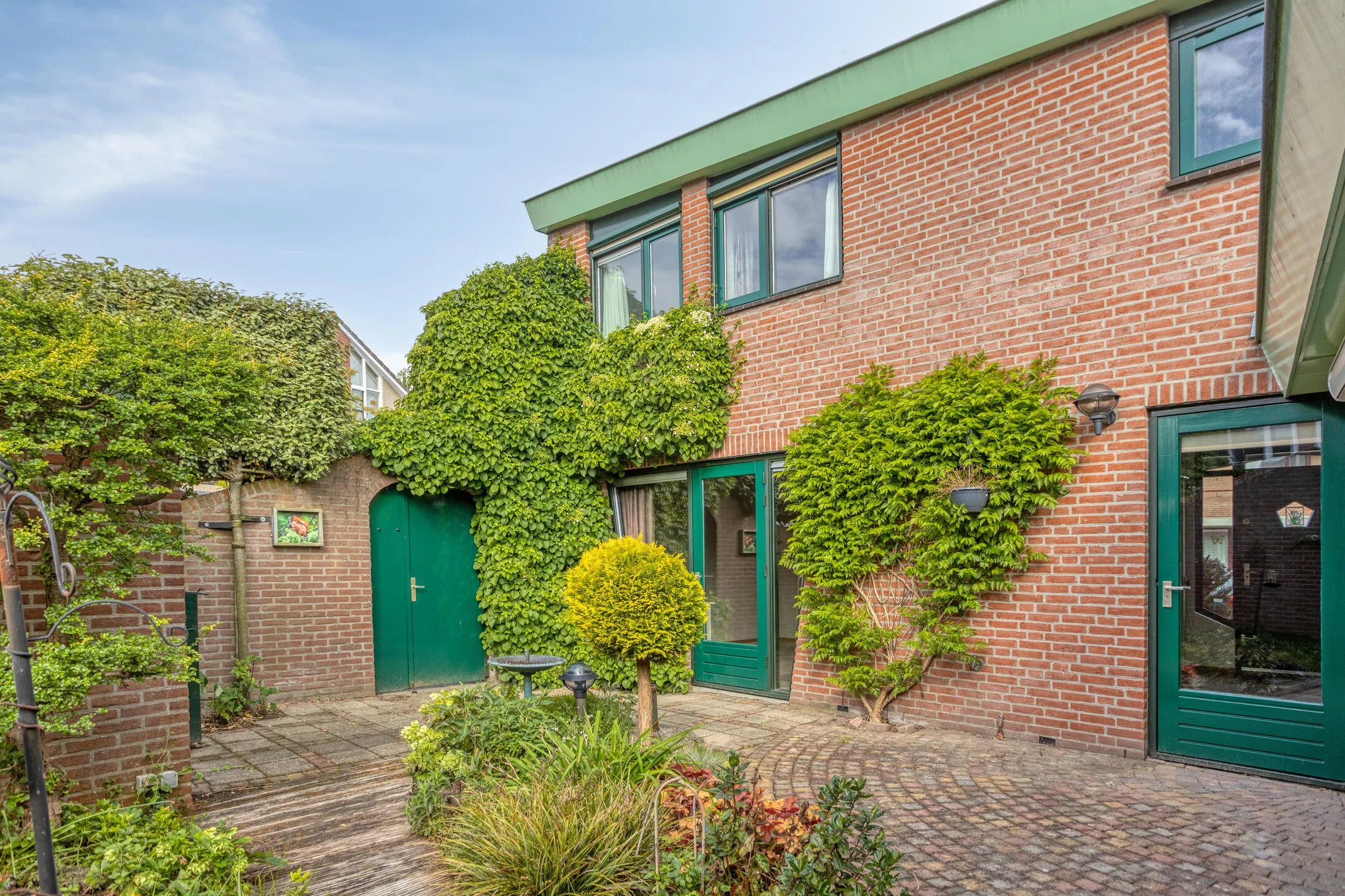 Hoekwoning Rosa Spierstraat 38 Hoofddorp
