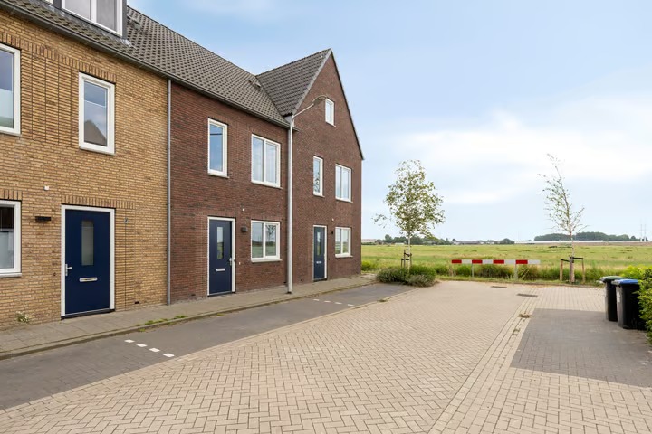 Tussenwoning Weidse Wetering 14 Hoogmade
