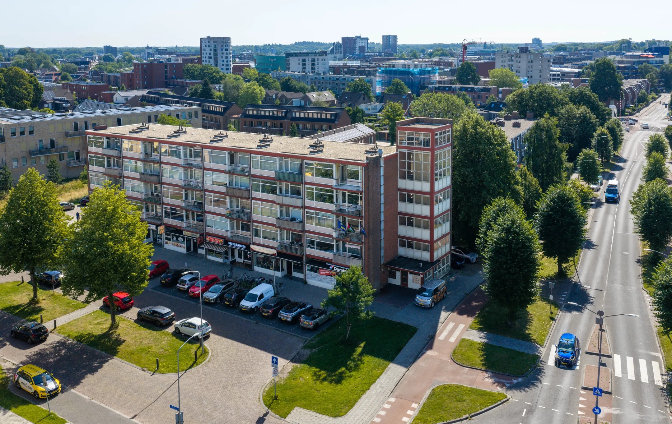 Galerijflat Mr. P.J. Troelstralaan 227 in Assen