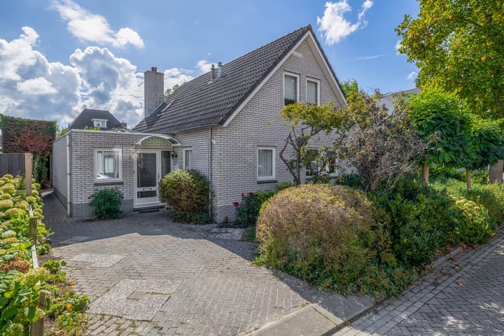 Eengezinswoning, vrijstaande woning Kievitstraat 5 in Piershil