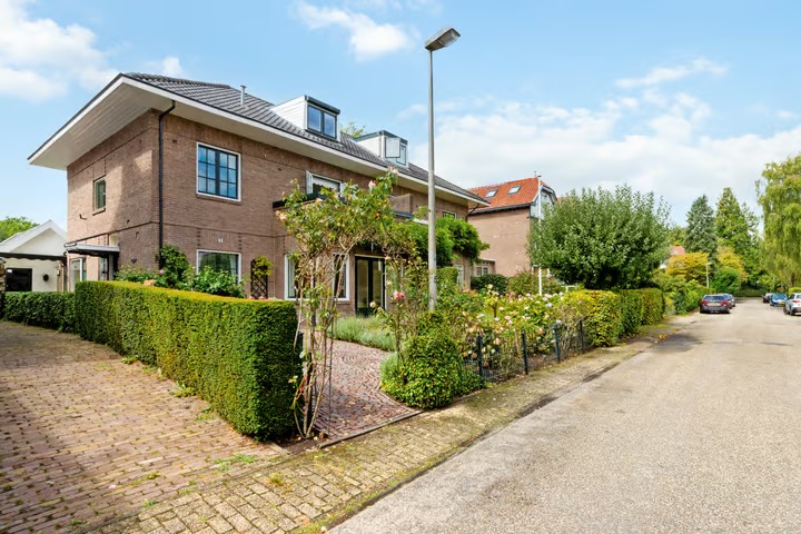 2-onder-1-kapwoning Gooilaan 5 in Bussum