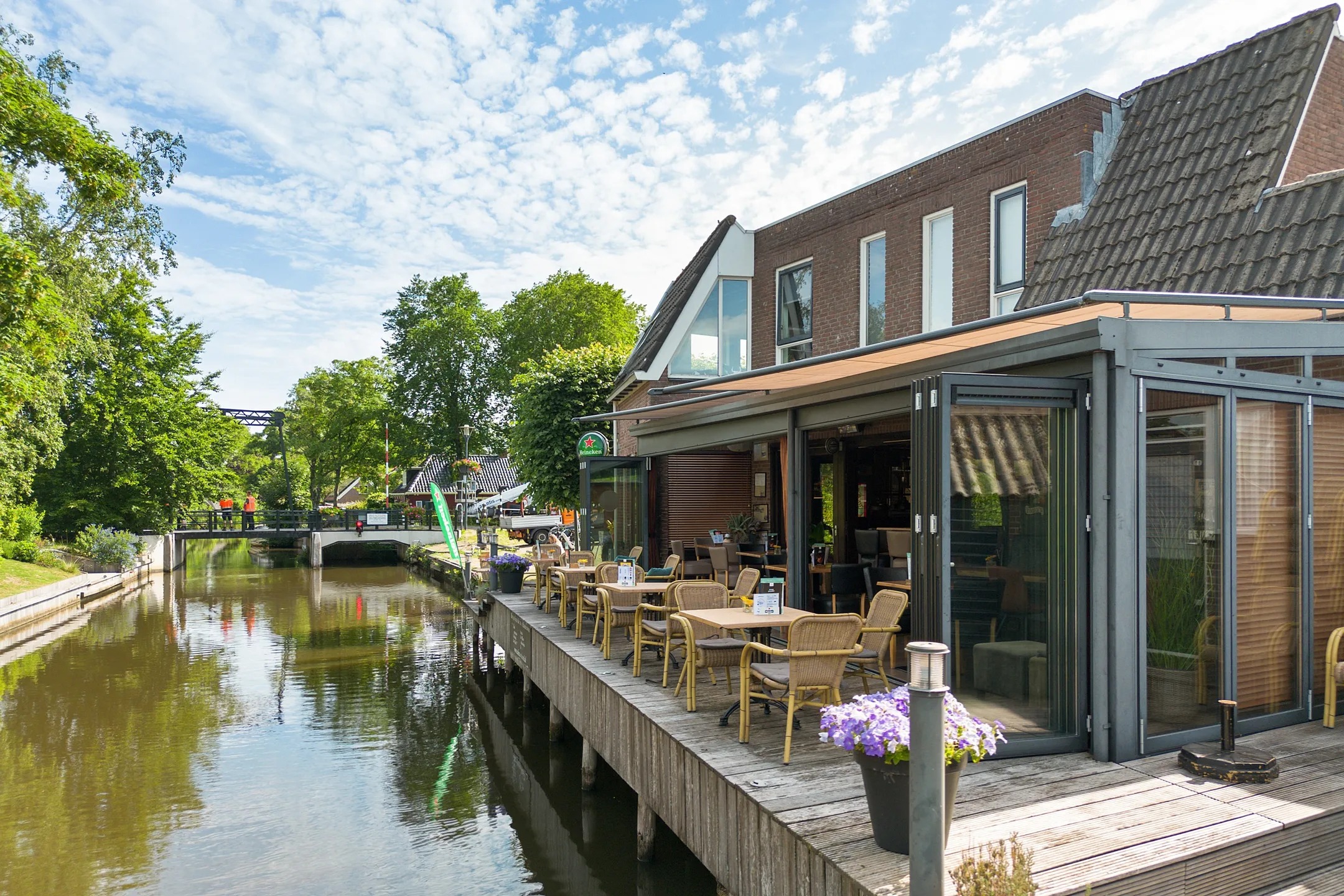 Vrijstaande woning Van Sminiaweg 107 in Aldtsjerk