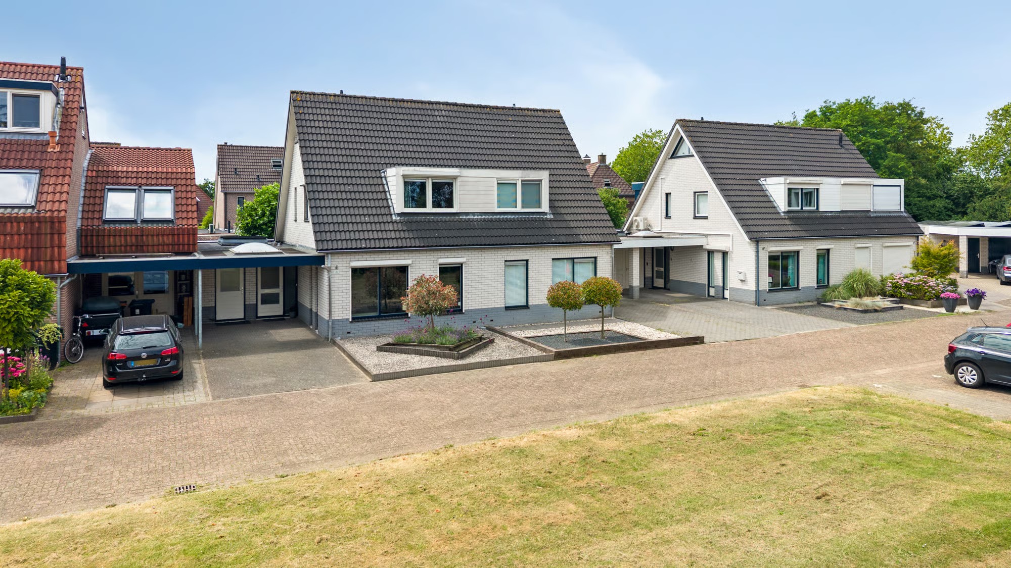 Geschakelde 2-onder-1-kapwoning de Vlierbes 131 in Doetinchem