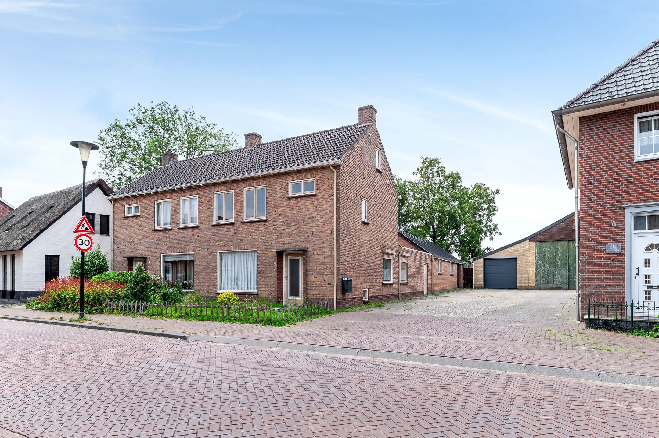 2-onder-1-kapwoning Sint Antoniusstraat 39 A in Schijf