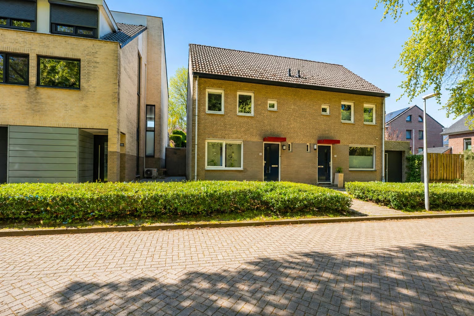 2-onder-1-kapwoning Tichelstraat 63 in Kerkrade