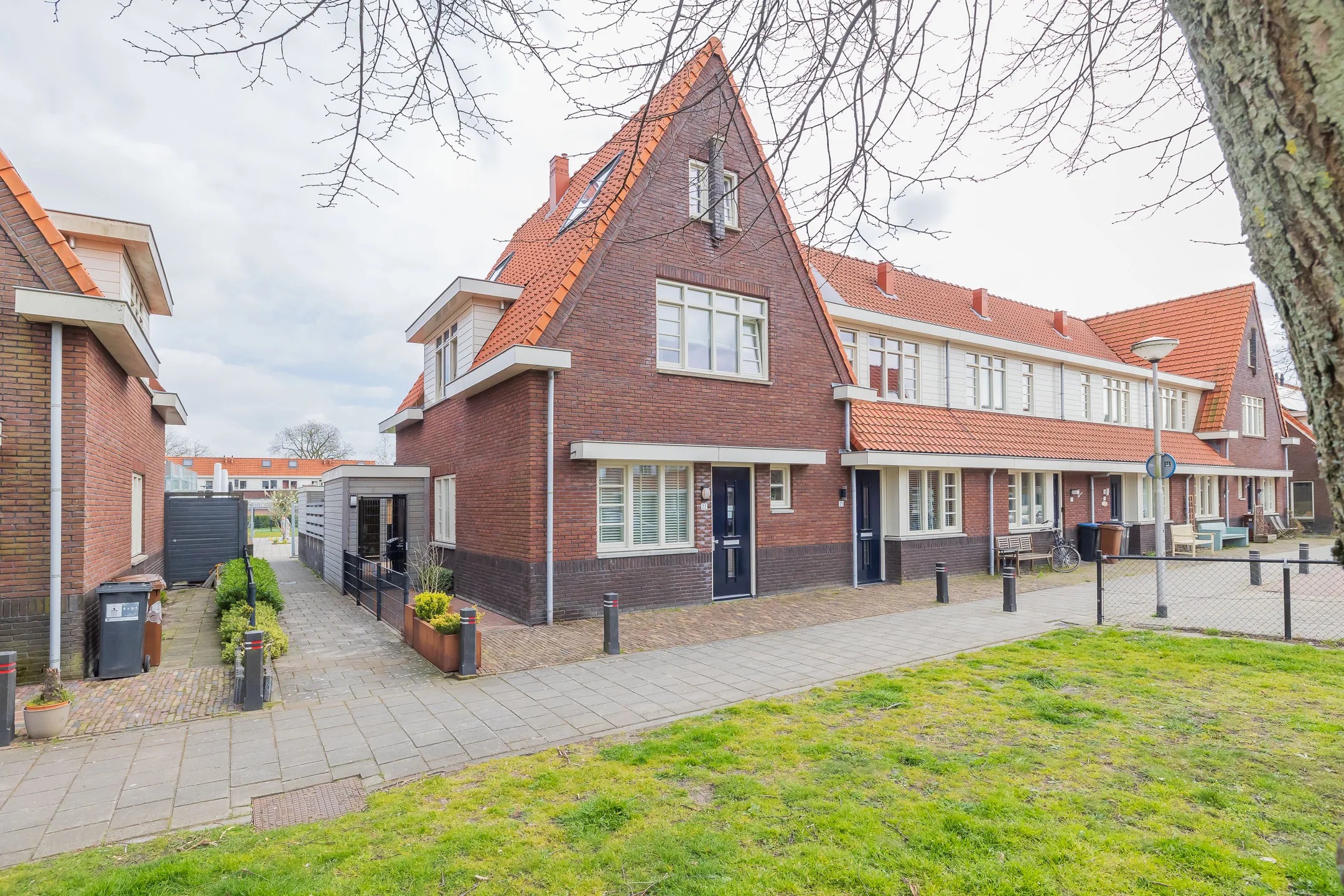 Hoekwoning Patrimoniumplein 22 in Hillegom