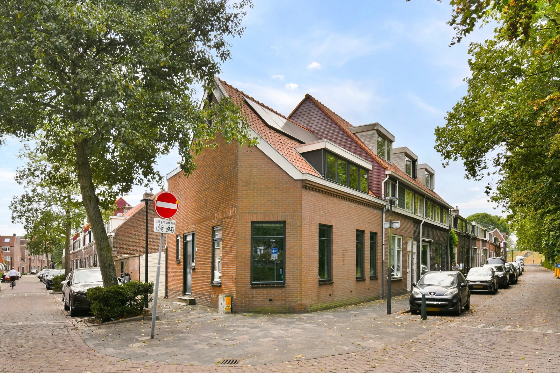 Hoekwoning Groeneweg 25 in Vlaardingen