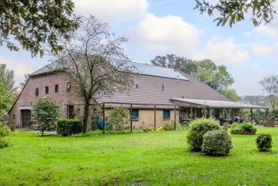 Woonboerderij, vrijstaande woning Vledderhuizen 18 in Onstwedde