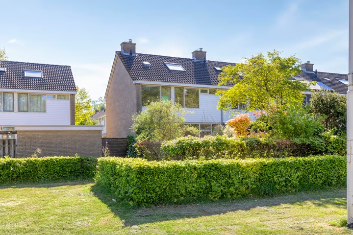 Hoekwoning van Leeuwenhoeklaan 38 in Doetinchem
