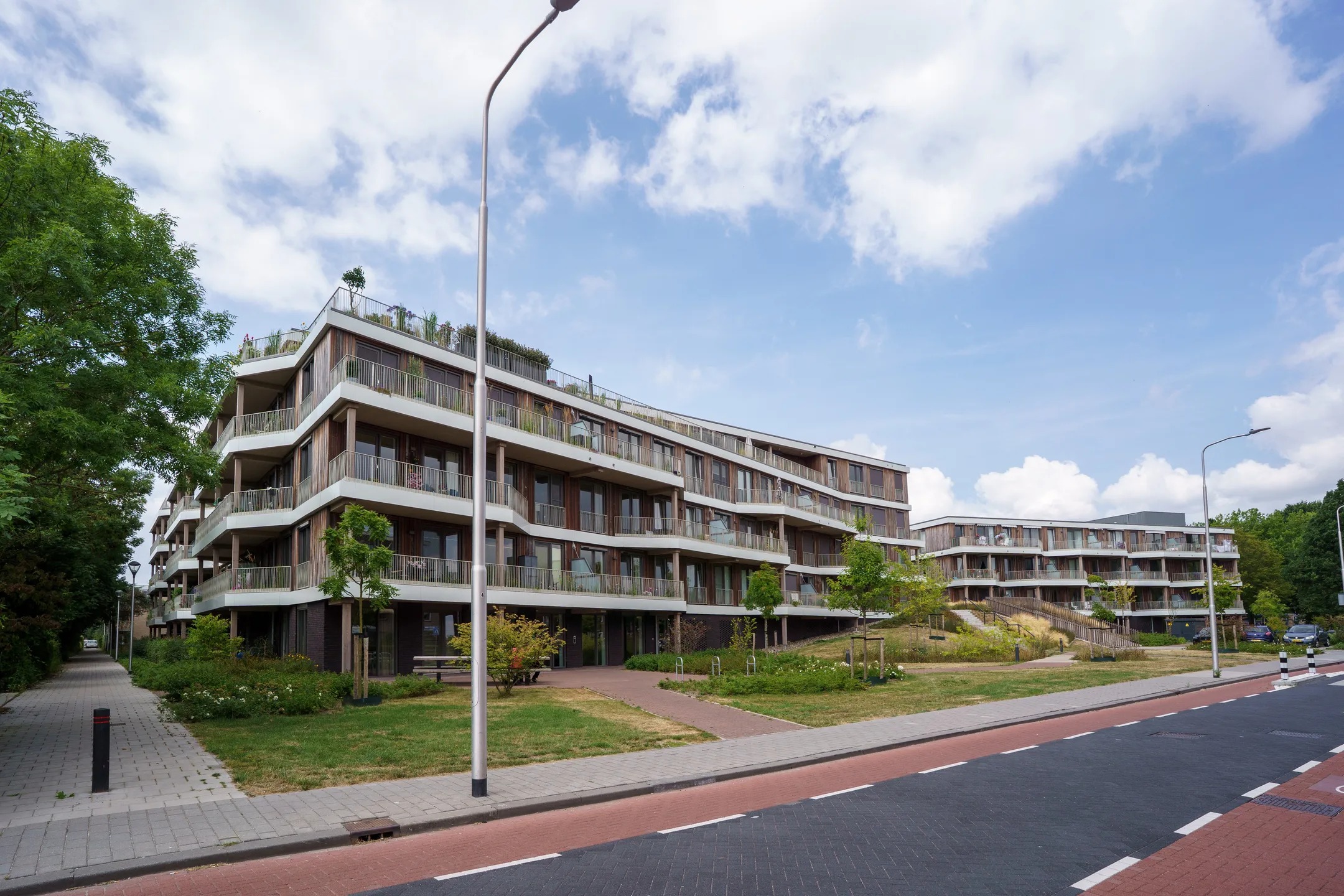 Benedenwoning Meidoornlaan 9 in Pijnacker