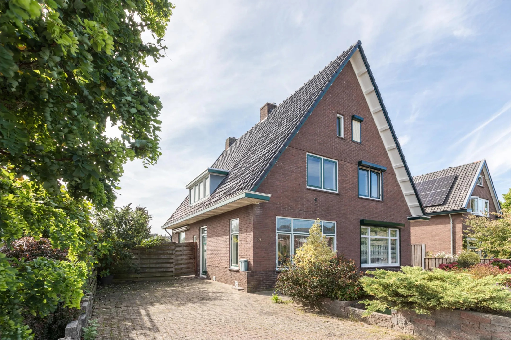 2-onder-1-kapwoning Esperantostraat 29 in Rheden