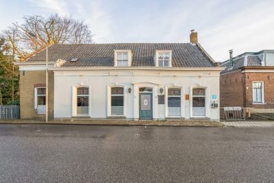 Vrijstaande woning Dorpsstraat 114 in Krimpen aan de Lek