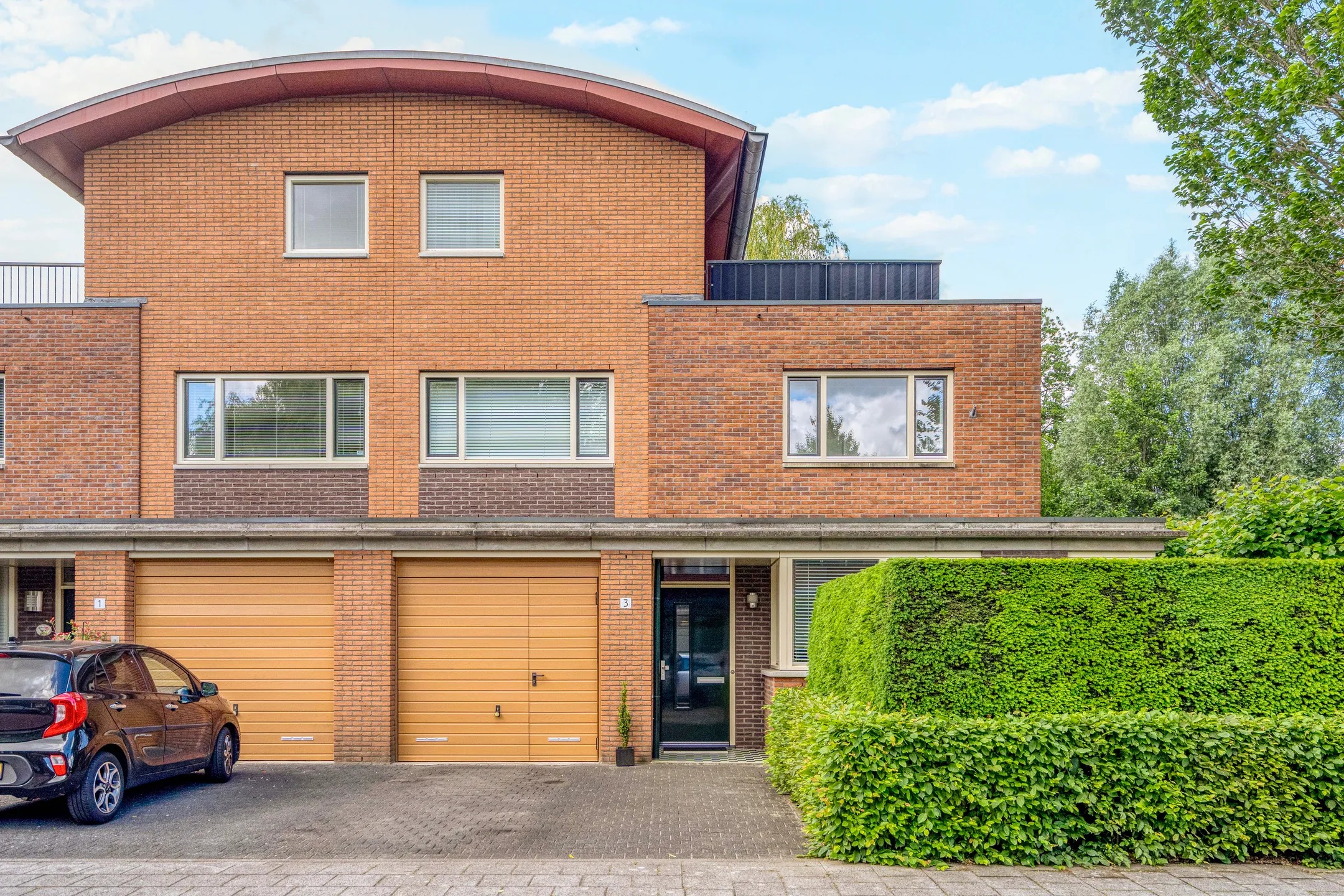 2-onder-1-kapwoning Charlotte van Pallandtlaan 3 in Voorburg