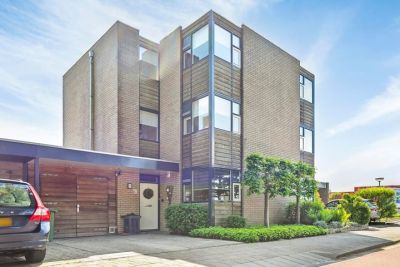 Geschakelde 2-onder-1-kapwoning Havikskruid 75 in Zeewolde