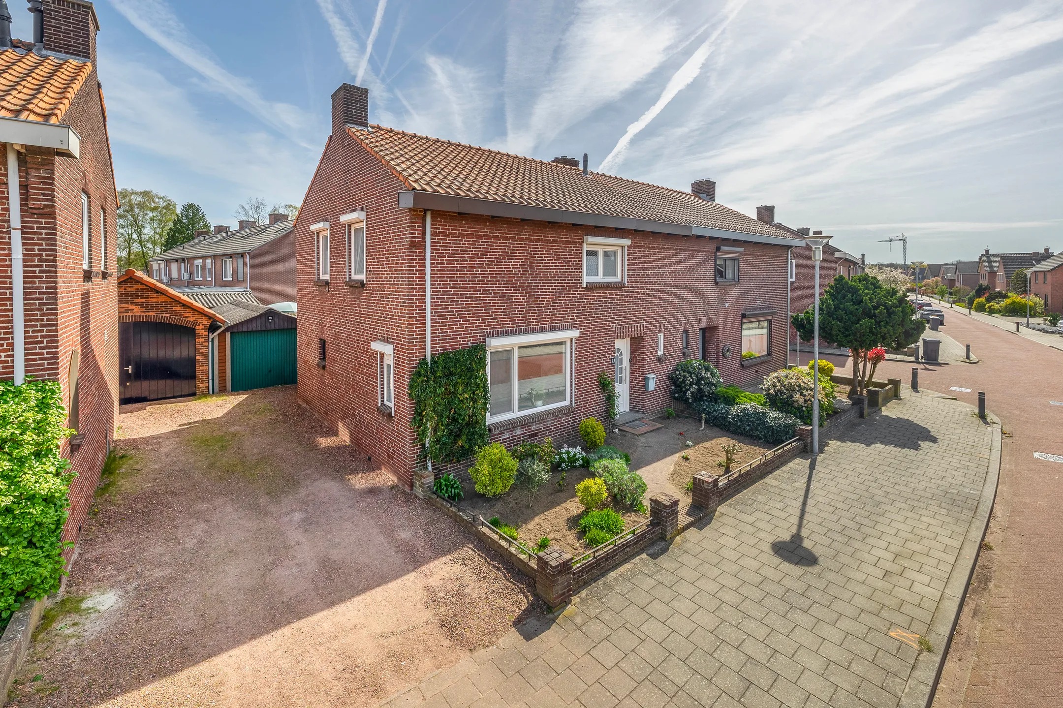 2-onder-1-kapwoning Oude Venloseweg 31 in Velden