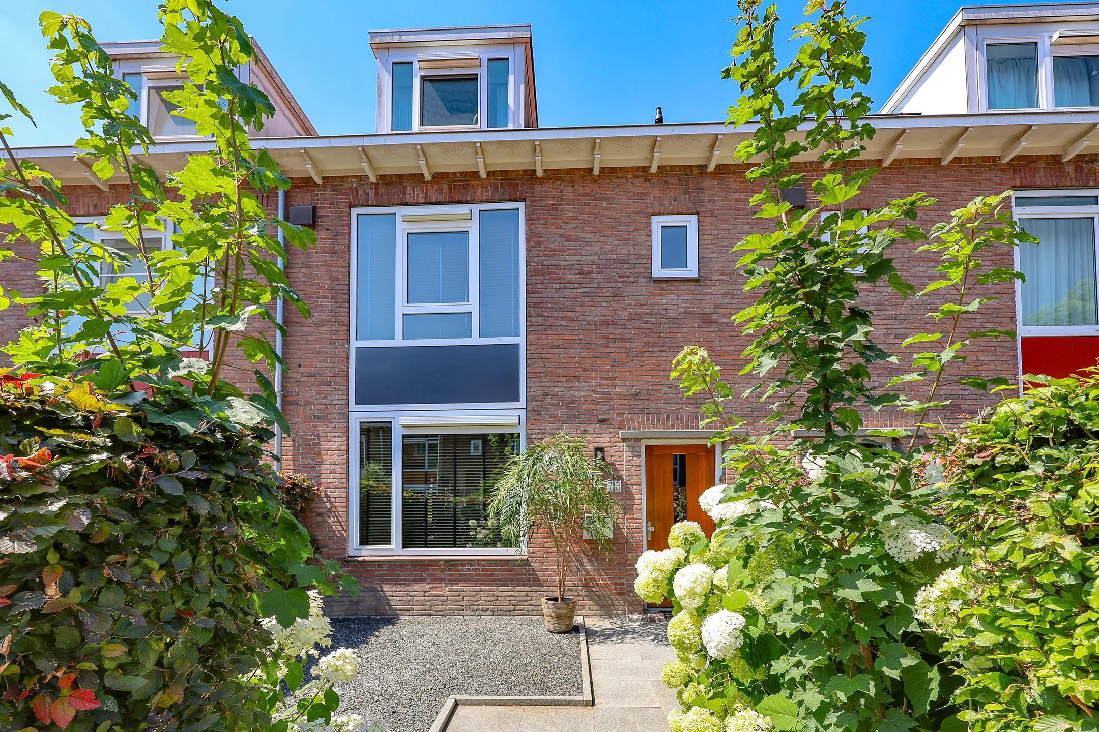 Tussenwoning Eikenrodelaan 73 in Amstelveen