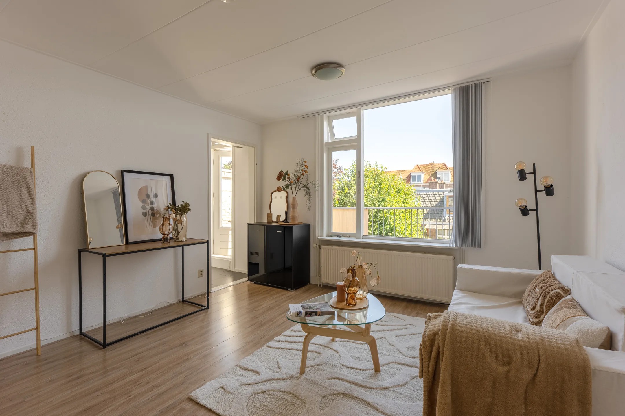 Bovenwoning Laan van Meerdervoort 246 E in Den Haag