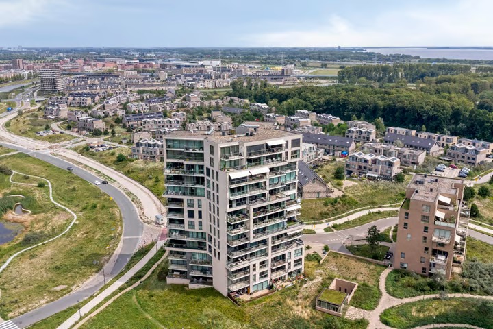 Portiekflat Zeeduinweg 98 in Almere