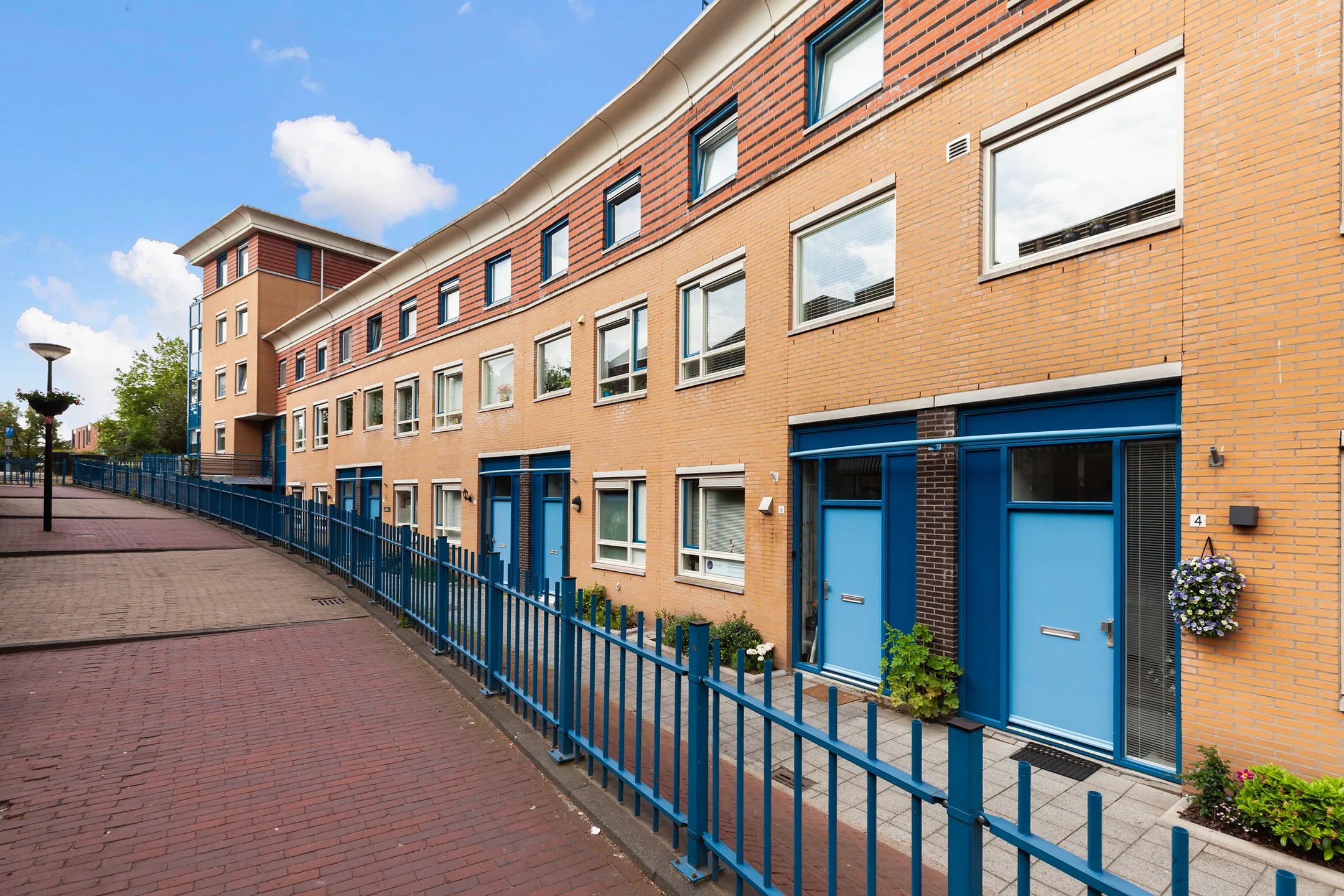 Tussenwoning Dijksteeg 14 in Vlaardingen