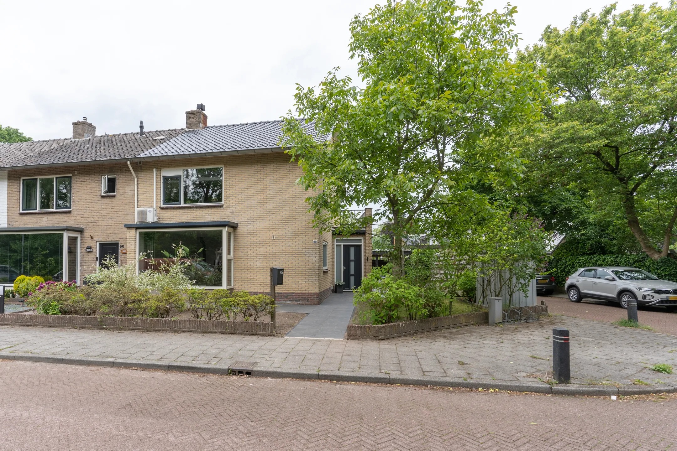 Hoekwoning Randweg 88 in Harderwijk