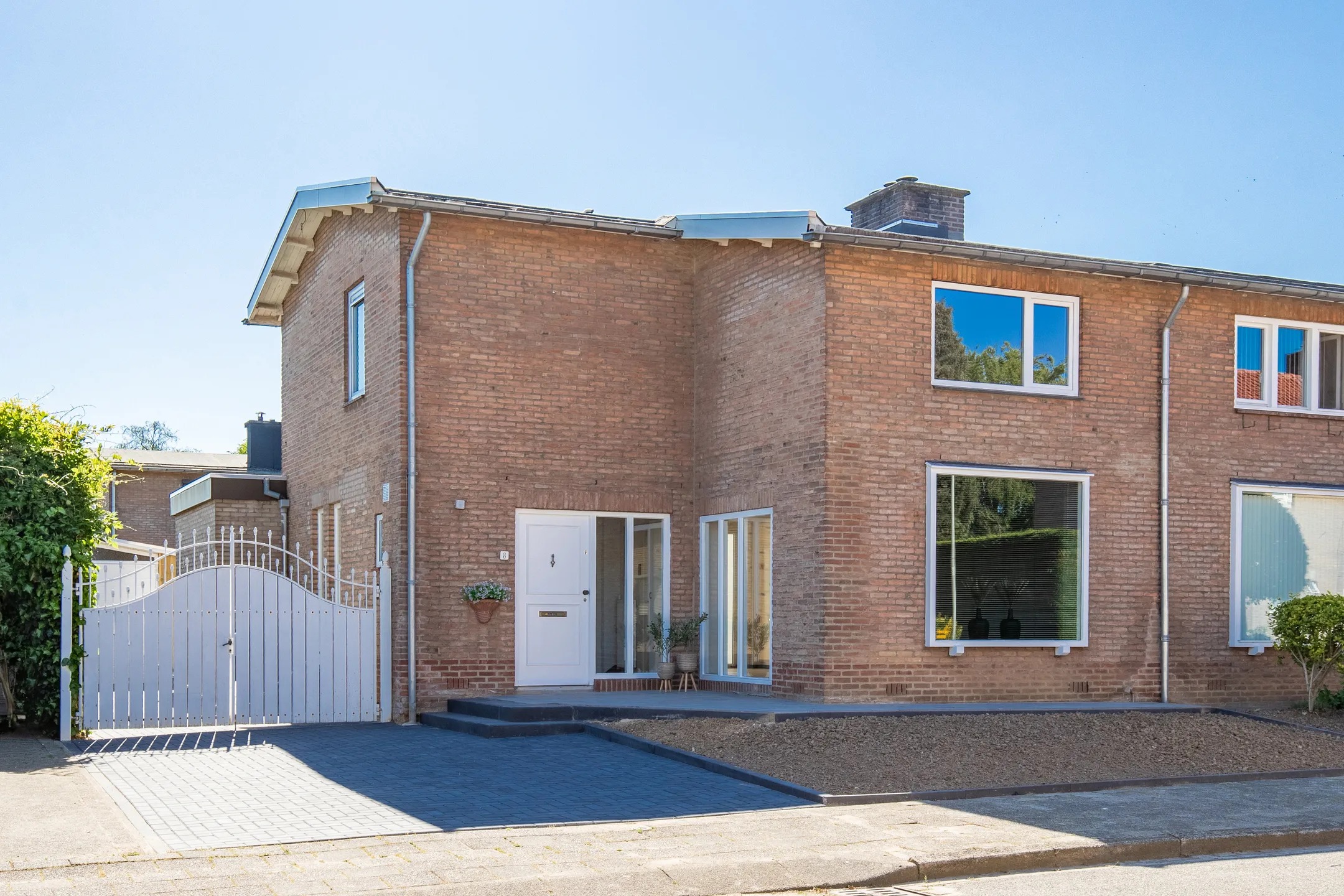 2-onder-1-kapwoning Pasteurstraat 8 in Geleen