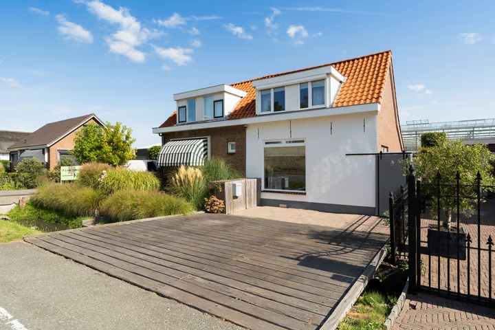 2-onder-1-kapwoning Maasdijk 85 in 's-Gravenzande
