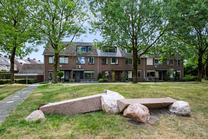 Tussenwoning Het Karnhuis 81 in Apeldoorn