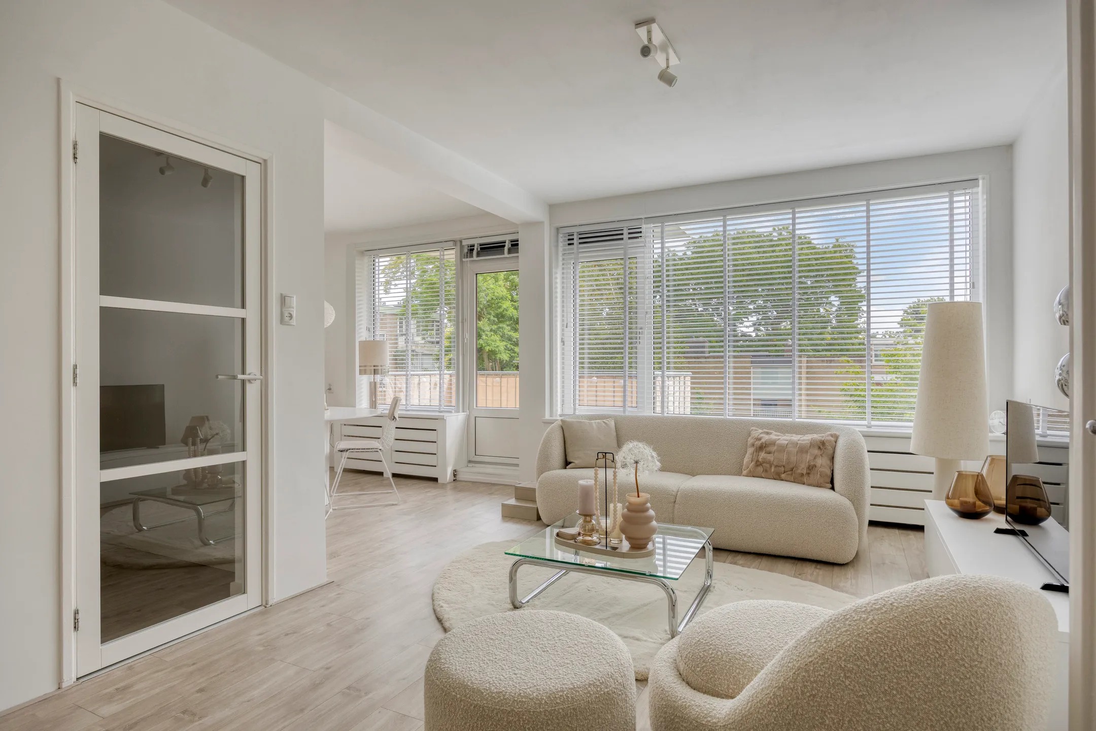 Portiekflat Bichon van IJsselmondelaan 52 in Rotterdam