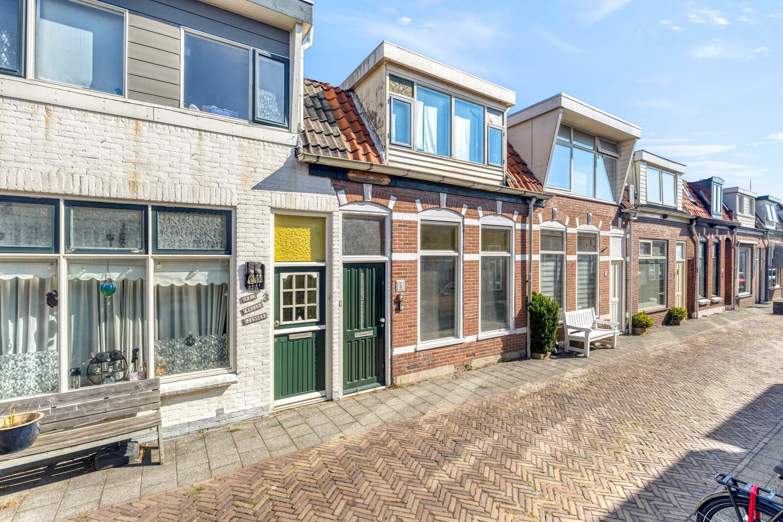Tussenwoning De Ruijterstraat 5 in Den Helder