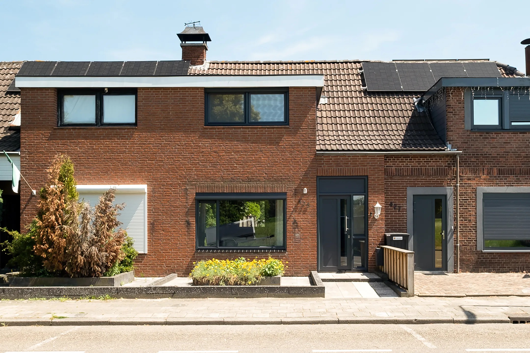 Tussenwoning Gronausestraat 425 Glane