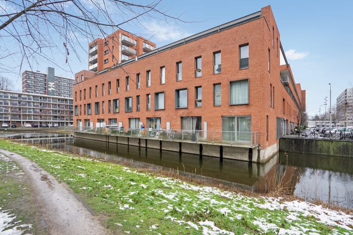 Tussenwoning Taj Mahalplaats 5 in Delft