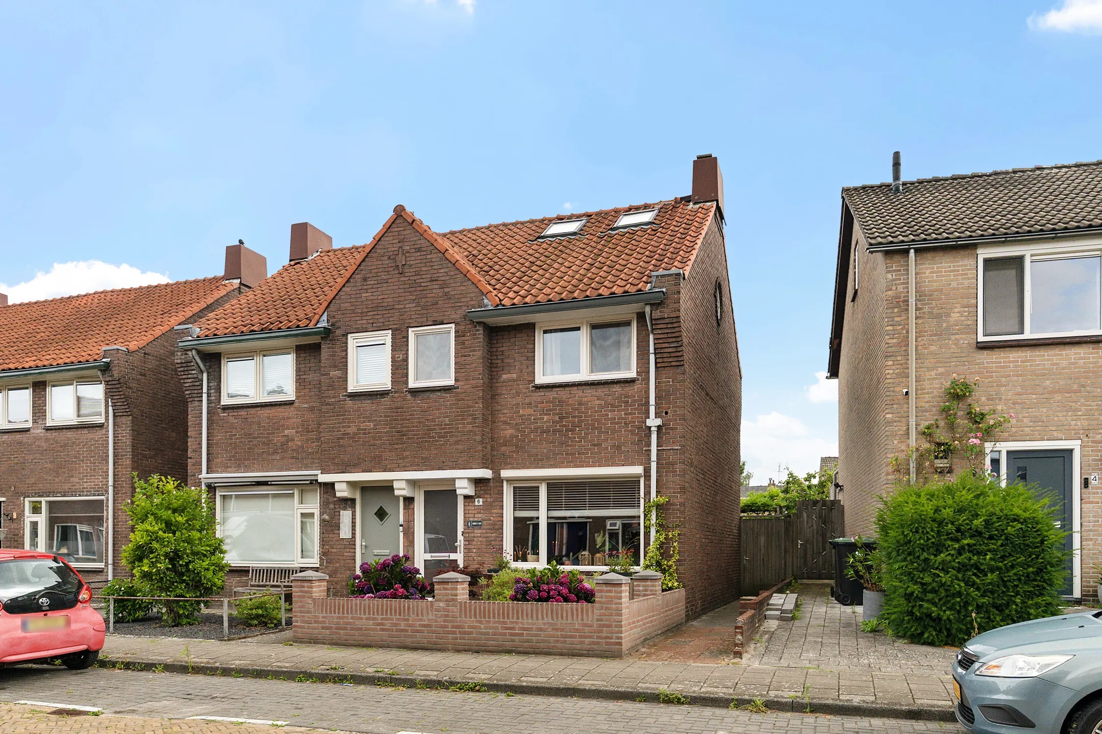 2-onder-1-kapwoning J.W. Swiersstraat 6 in Enschede