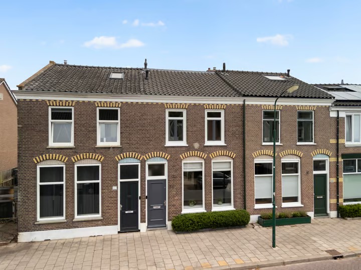 Tussenwoning Burgemeester De Withstraat 74 in De Bilt
