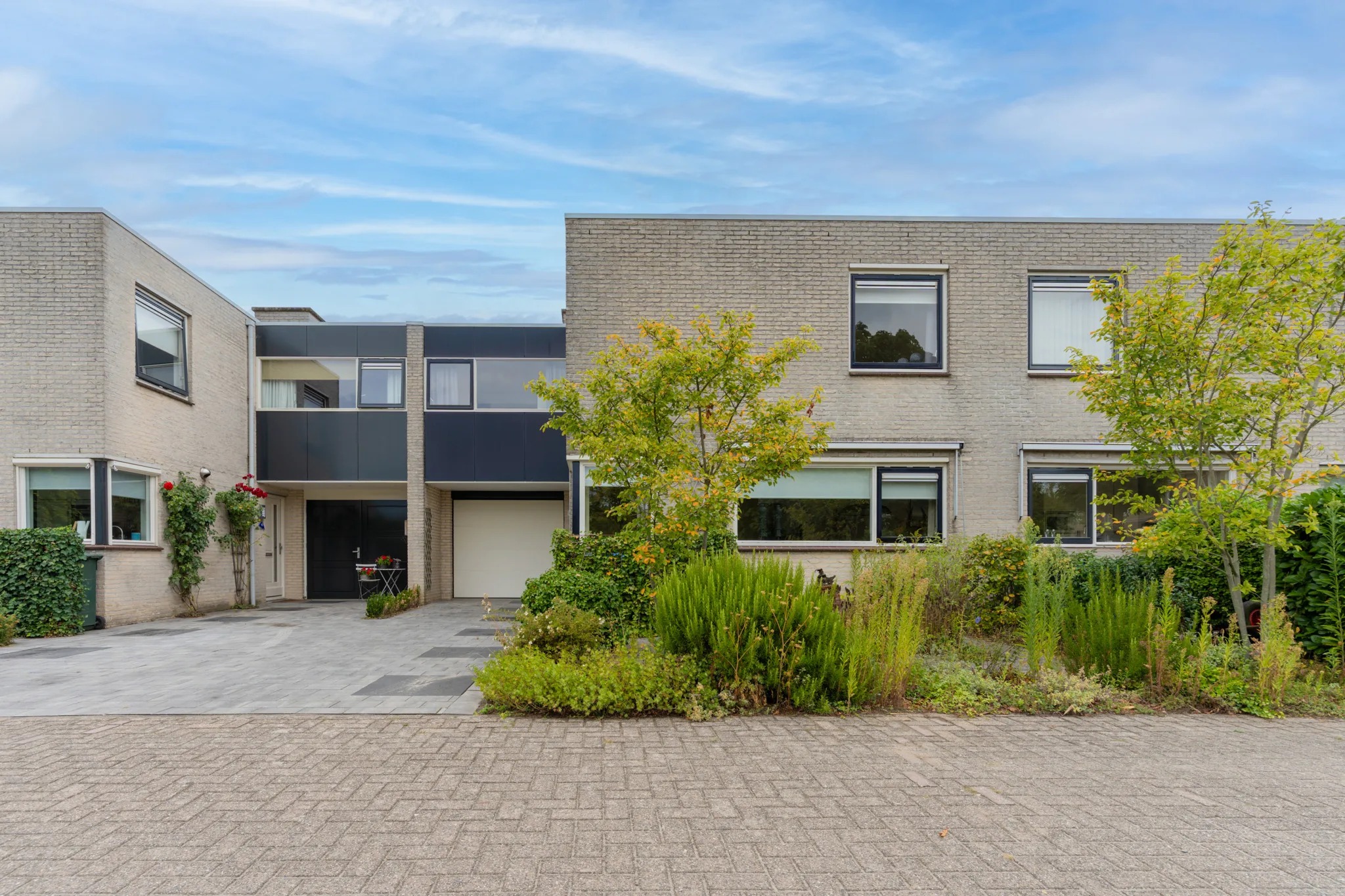 Geschakelde 2-onder-1-kapwoning Otterveld 8 in Zwolle