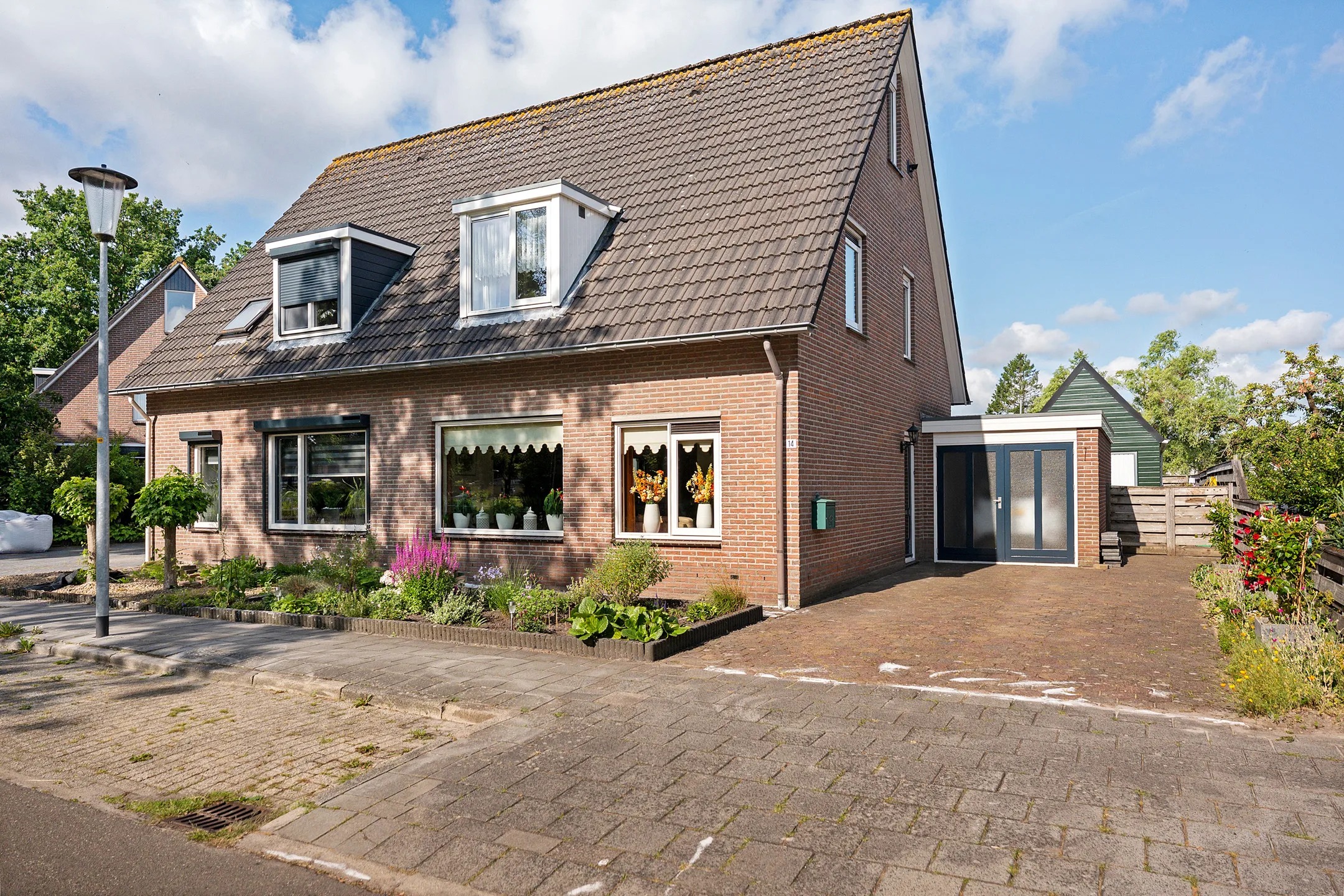 2-onder-1-kapwoning Beneden Verlaat 14 in Veendam