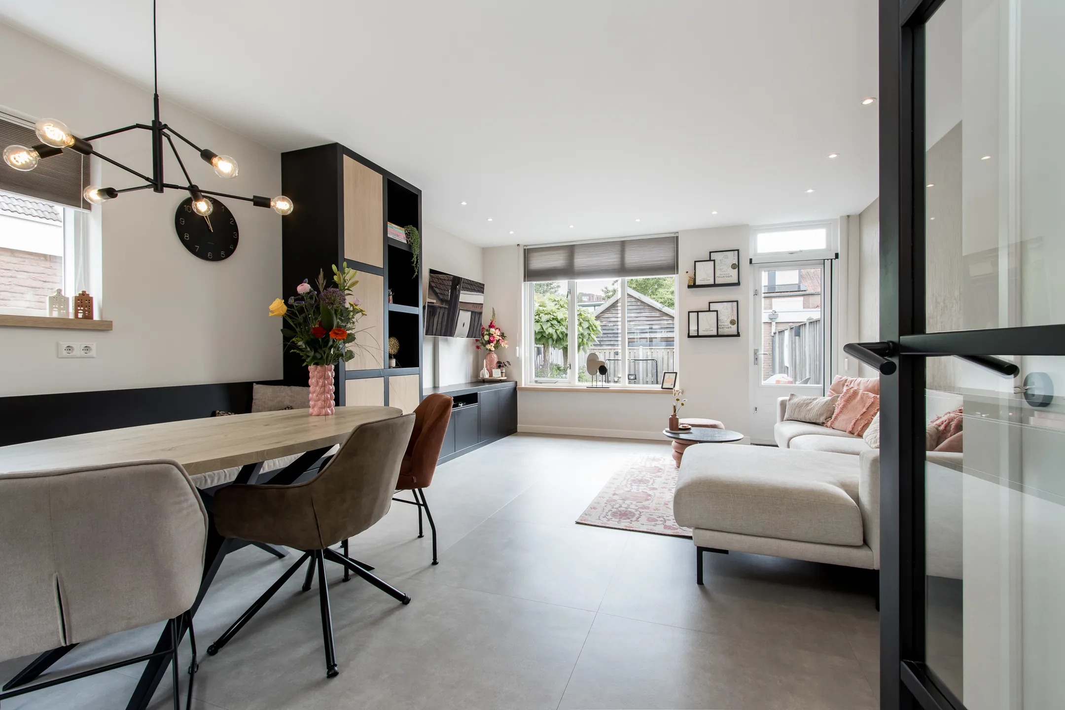 Hoekwoning Breedewaij 47 in Hardinxveld-Giessendam