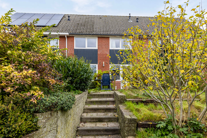 Eengezinswoning, tussenwoning Gerniersstee 4 in Eanjum