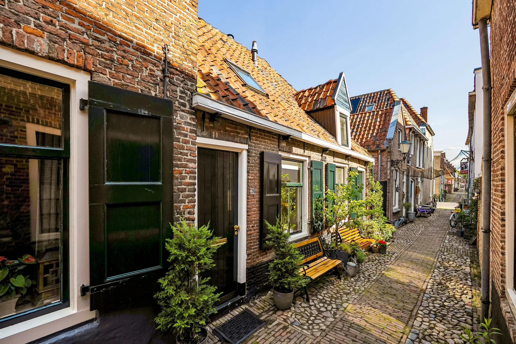 Tussenwoning Rozemarijnsteeg 39 in Elburg
