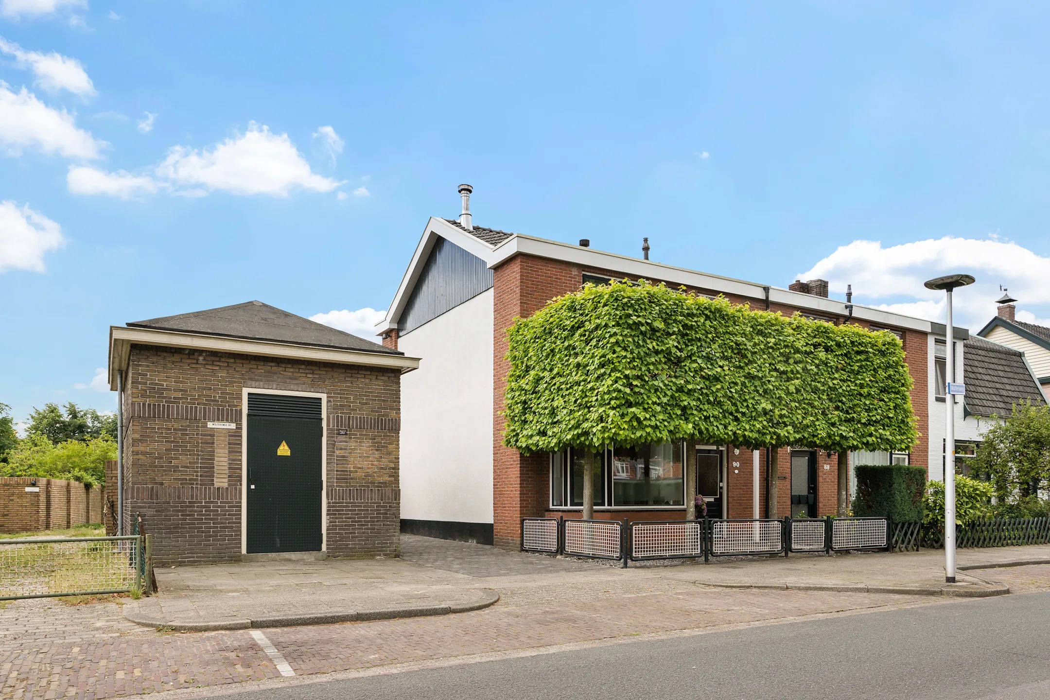 Hoekwoning Woltersweg 90 in Hengelo