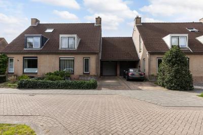 Geschakelde 2-onder-1-kapwoning Haydnstraat 32 in Zwijndrecht