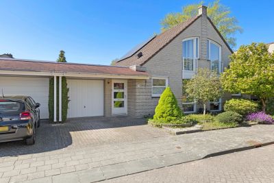 Geschakelde 2-onder-1-kapwoning Jan van Broekhuizenstraat 24 in Venlo