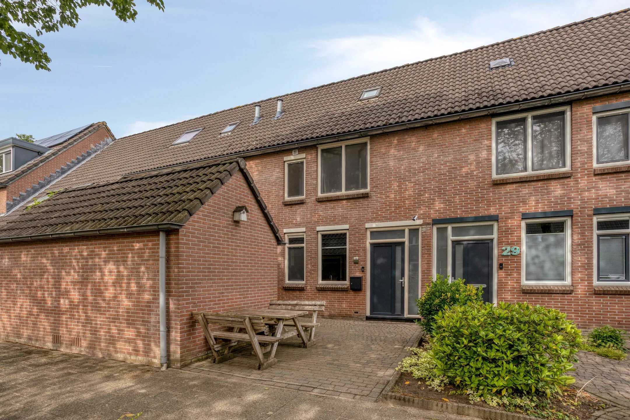 Tussenwoning Duivelshofhoek 28 in Enschede