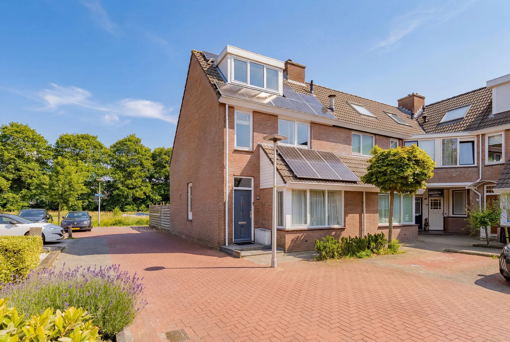 Hoekwoning Noorderkroon 22 in Lisse