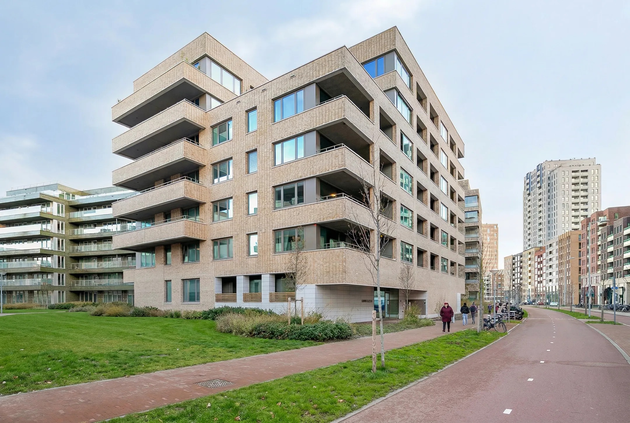 Bovenwoning Elzenhagensingel 202 in Amsterdam